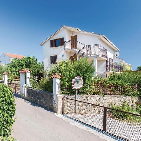 Lovely Apartment In Krk With Kitchen Brzac 外观 照片